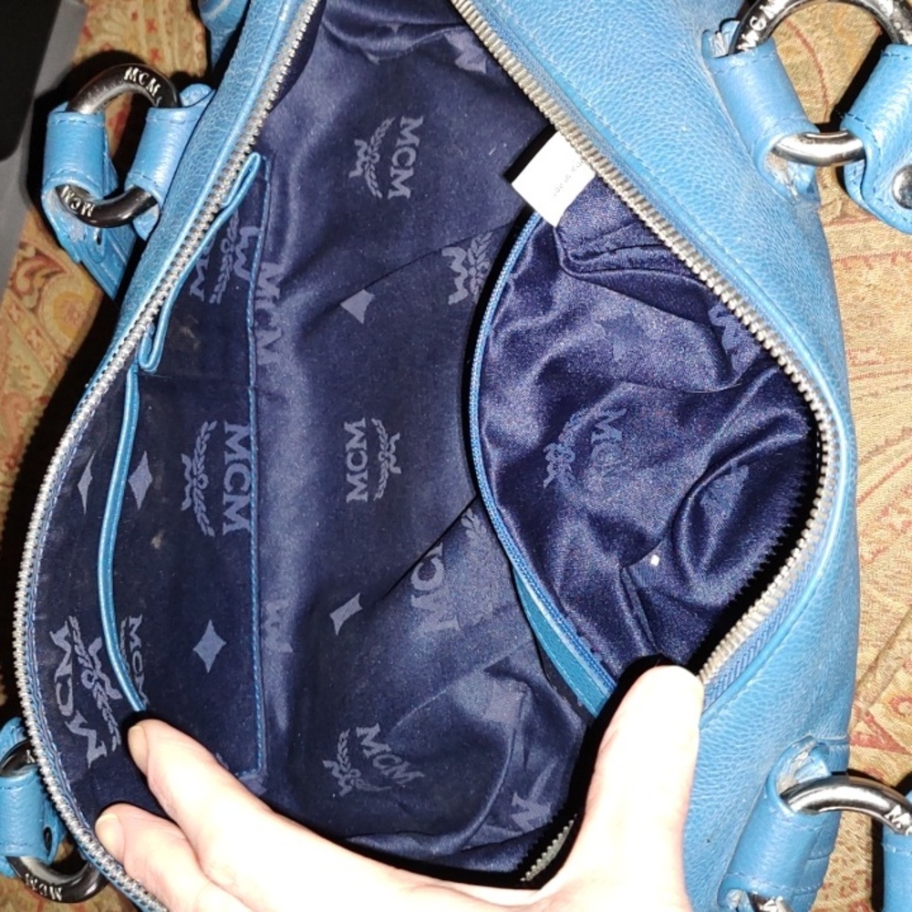 MCM papillon blue pebbled leather bag. 01709 MSRP$999 EUC - Picture 11 of 16